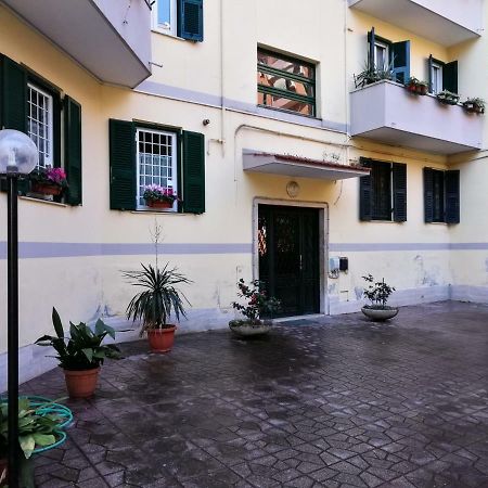 Garbatella'S In Rome Lägenhet Exteriör bild